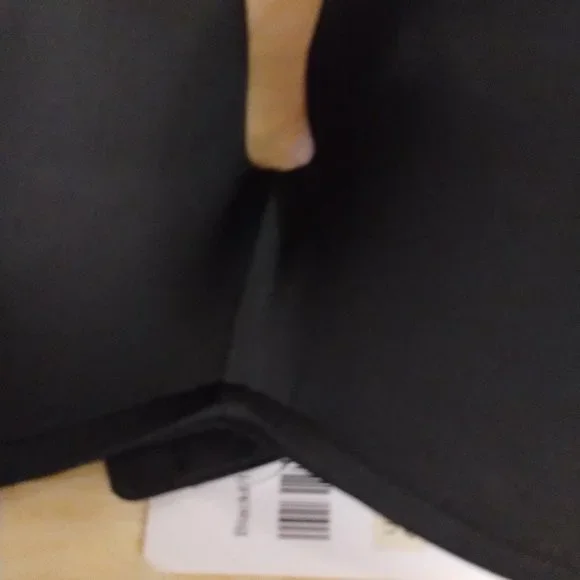 MELENECA (42C) Wireless Lightly Padded Push Up - Picture 3 of 10